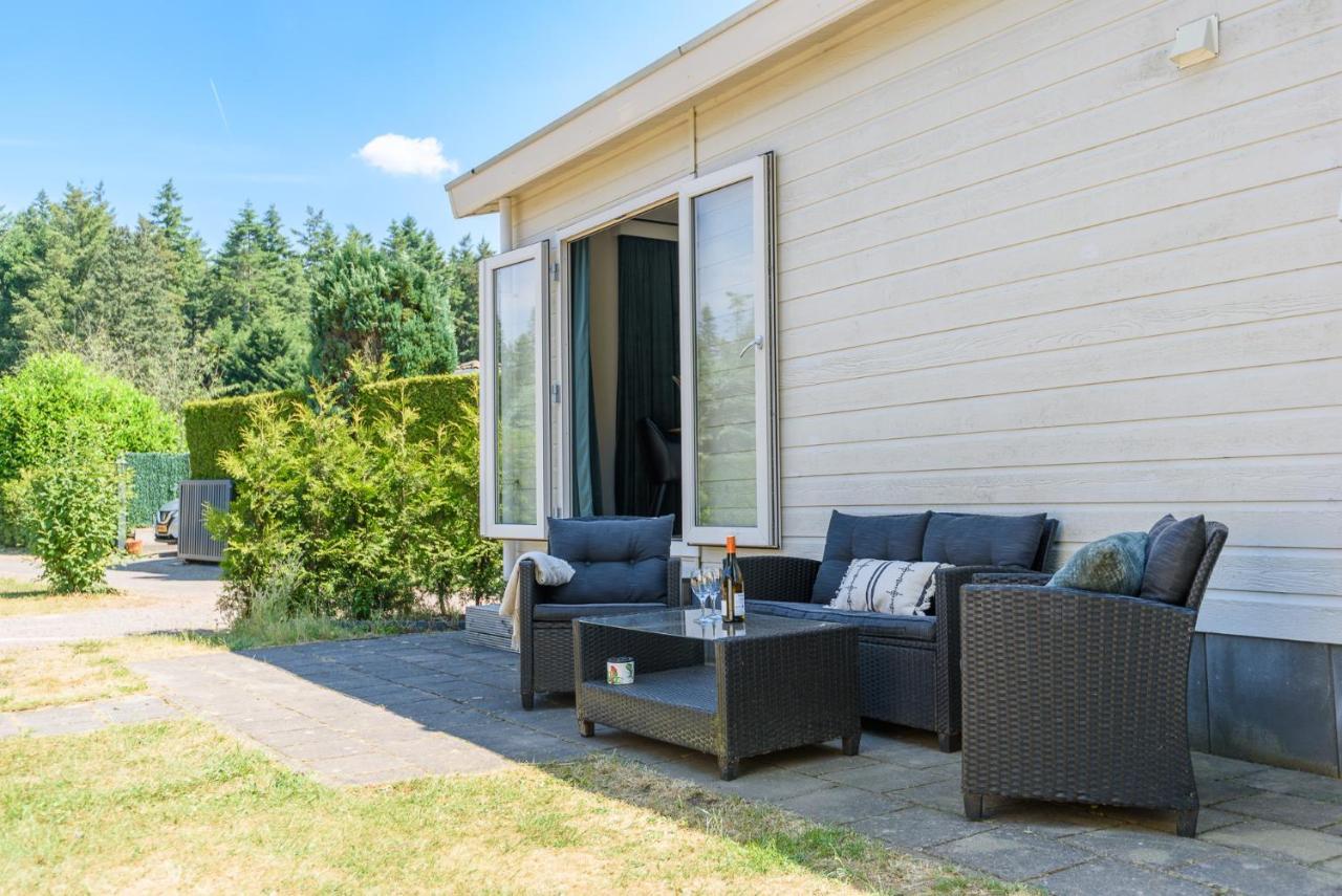 Gezellig Chalet Aan De Veluwse Bosrand Putten Dış mekan fotoğraf